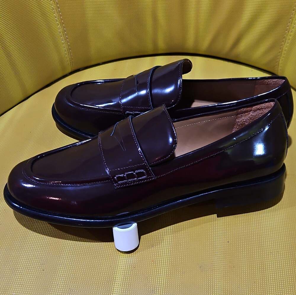 Thursday Boot Co. Women's Dress Penny Loafer Burgundy Patent Leather - Size 12